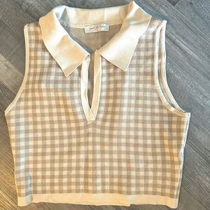 Cropped collared plaid top (M)